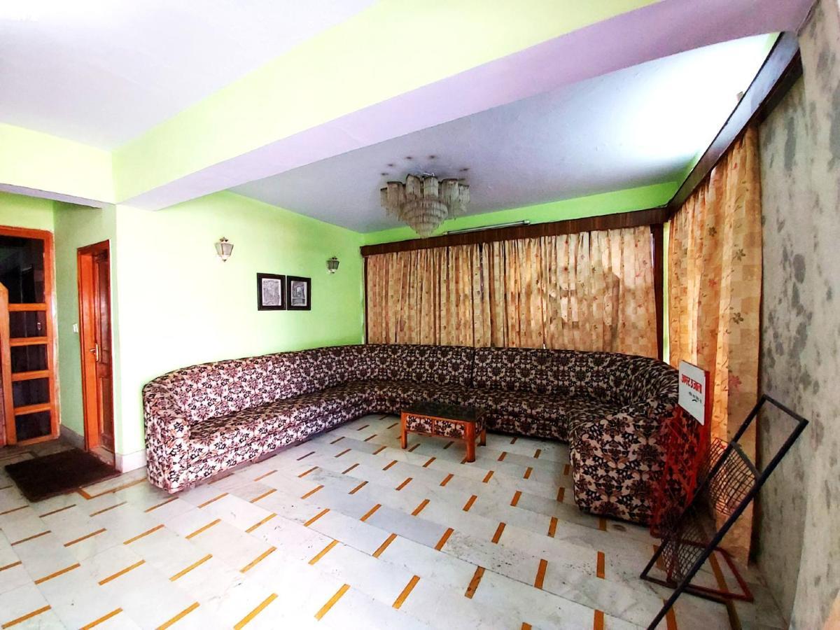 Hotel Radhe Continental Nainital Kültér fotó